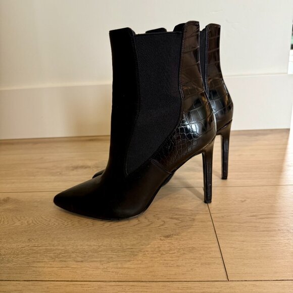 Nine West Black Leather Booties 7.5 - Picture 6 of 6